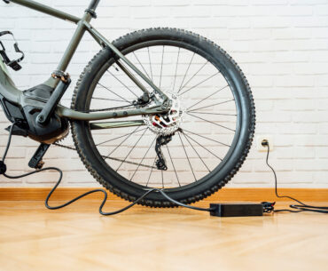 Charging your E-Bike battery