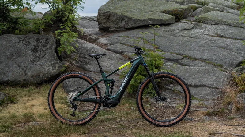 Cube Stereo Hybrid 140 HPC SLX 750 Electric Mountain Bike Goblin/Yellow-7