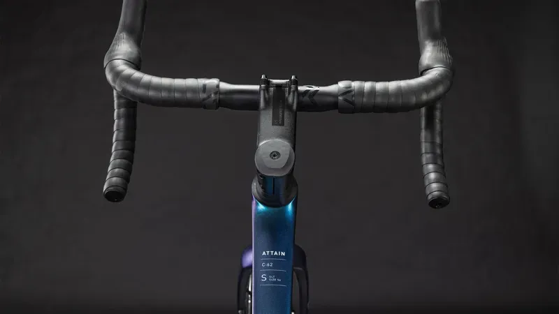 Cube Attain C:62 SLT Road Bike 2026 Shift Mint/White-3