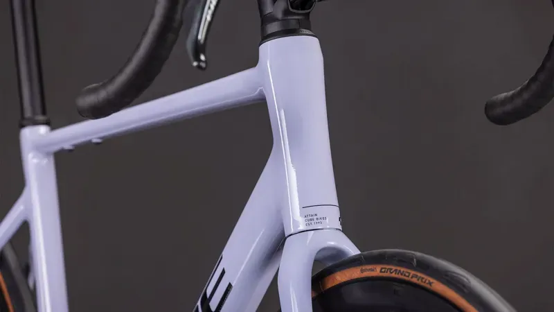 Cube Attain Race Road Bike 2026 Cyclamen/Black-1