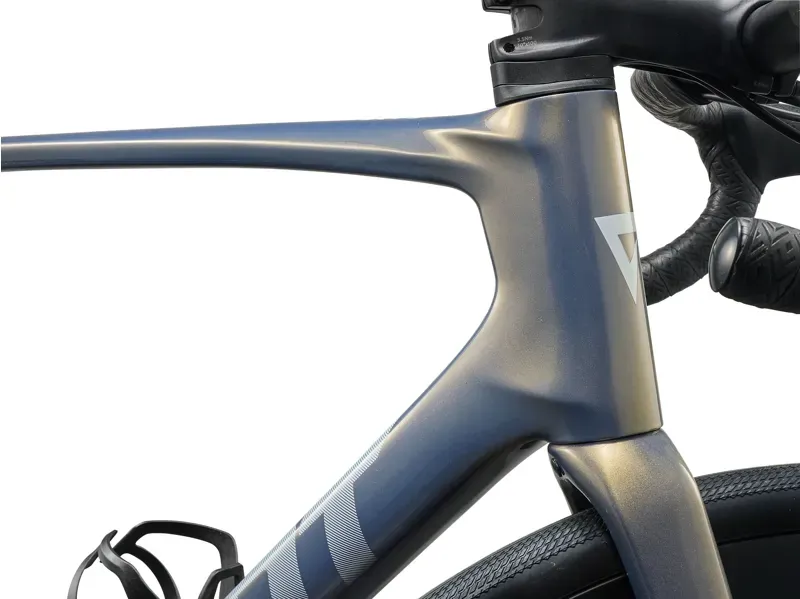 Giant Defy Advanced Pro 1 Carbon Road Bike 2027 Midnight Moon-2