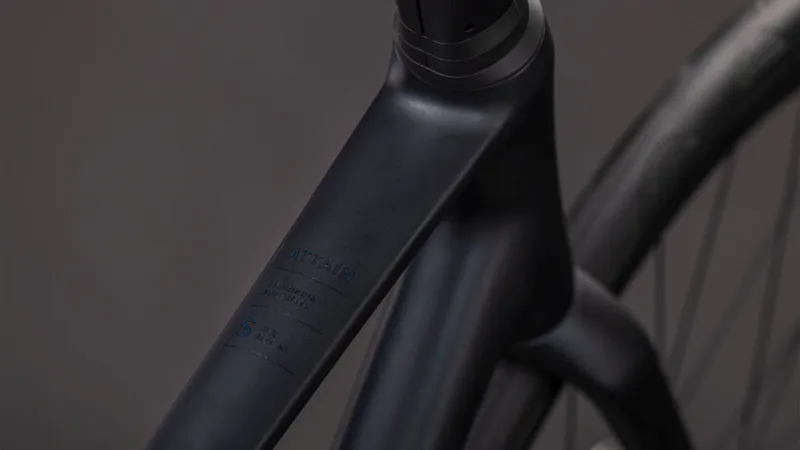 Cube Attain SLX Road Bike 2026 Coal/Prism-1