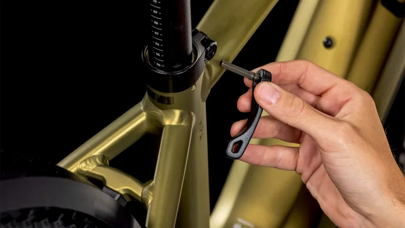 Cube Reaction Hybrid Performance 500 Allroad Electric Bike 2025 Golden Lime-2