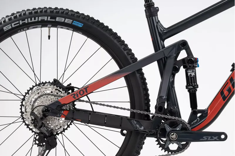 Ghost Riot Trail AL 140 Essential Full Suspension Mountain Bike Dark Grey/Red-2