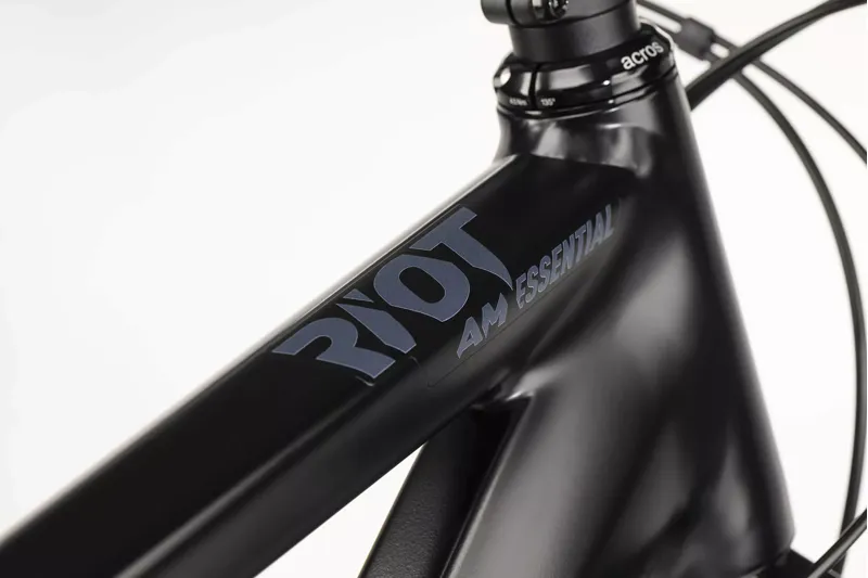 Ghost Riot AM AL 160 Essential Full Suspension Mountain Bike Matte Black-3