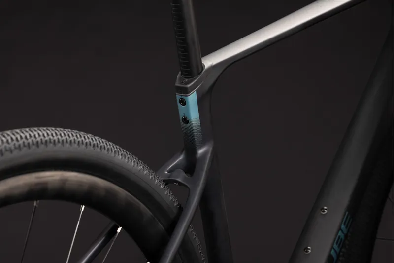 Cube Nuroad C:62 One Gravel Adventure Bike 2027 Carbon/Shift Verde-4