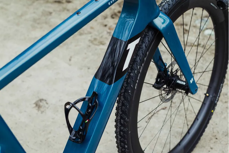 3T Exploro Ultra Carbon Gravel Frameset Steel Blue-1