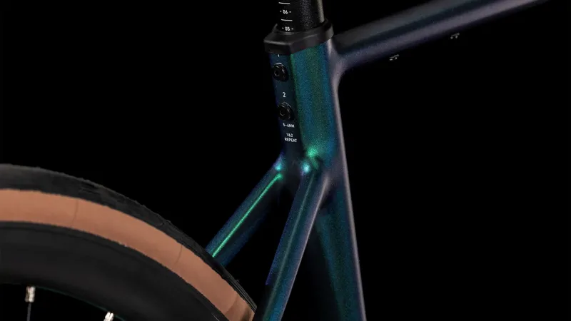 Cube Attain SLX Road Bike 2025 Goblin/Yellow-5