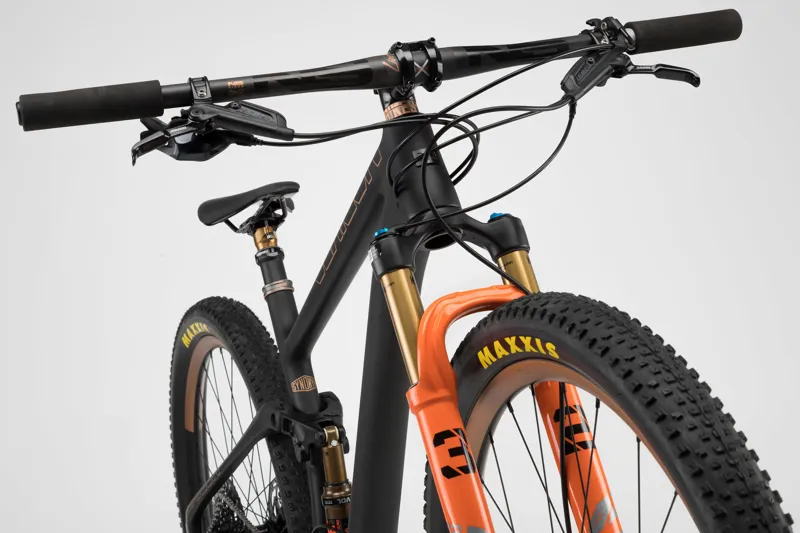 NS Bikes Synonym RC 1 Carbon Fibre Full Suspension Mountain Bike Black-6