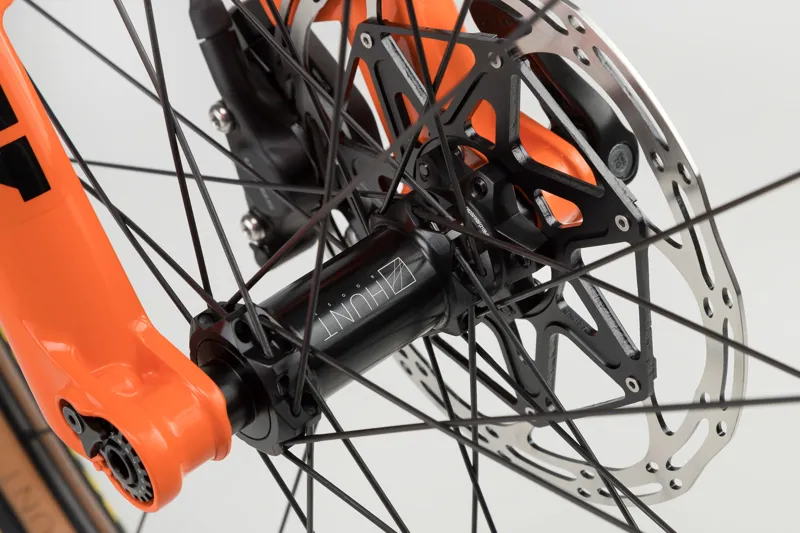 NS Bikes Synonym RC 1 Carbon Fibre Full Suspension Mountain Bike Black-7