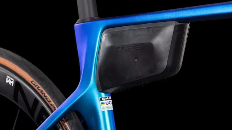 Cube Agree C:62 SLT Road Race Bike 2025 Nebula/White-3