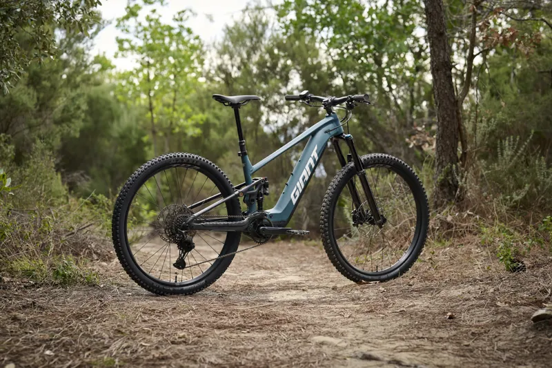 Giant Stance E+ 0 Deep Lake/Black 2027 Electric Mountain bike-11