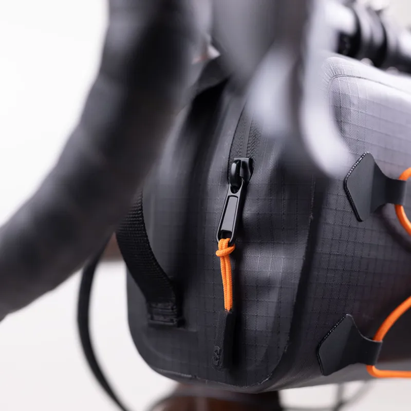 Oxford Aqua Evo Adventure Daytripper Pack Black-3