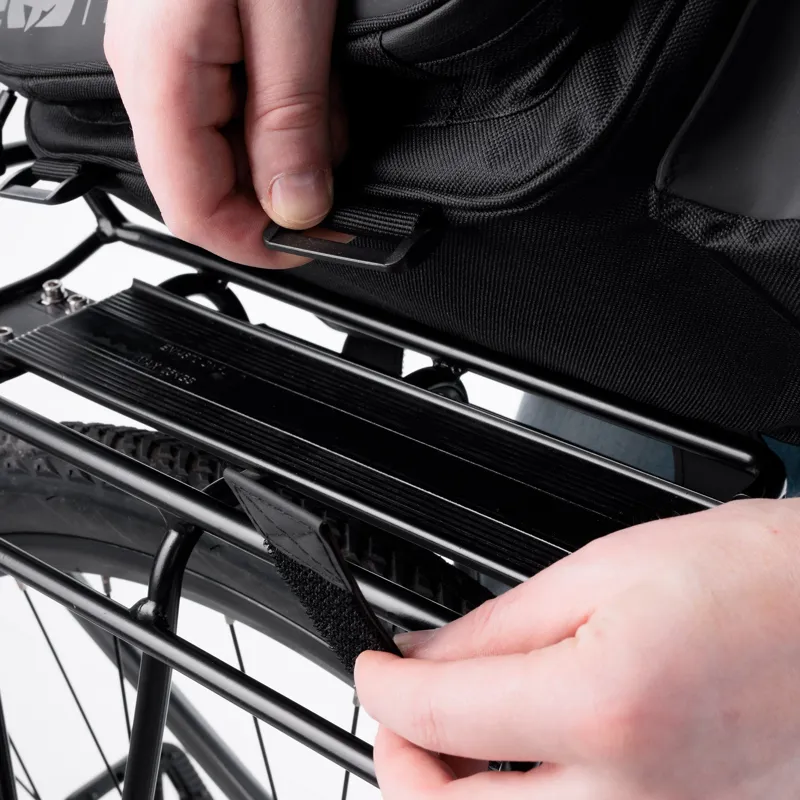 Oxford T18 Rack Top Bag With Panniers 18L-13