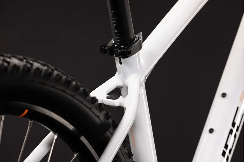 Cube Aim One Hardtail Mountain Bike 2027 Metallic White/Black-3
