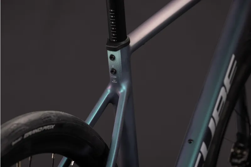 Cube Attain Race 2027 Smaragd Grey/White Road Bike-5