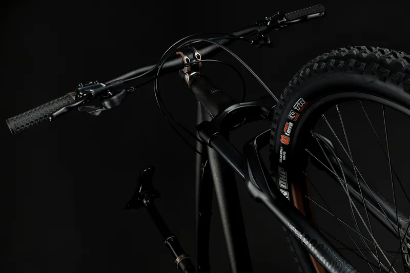 NS Bikes Eccentric Aluminium 29 Hardtail Mountain Bike Black-8