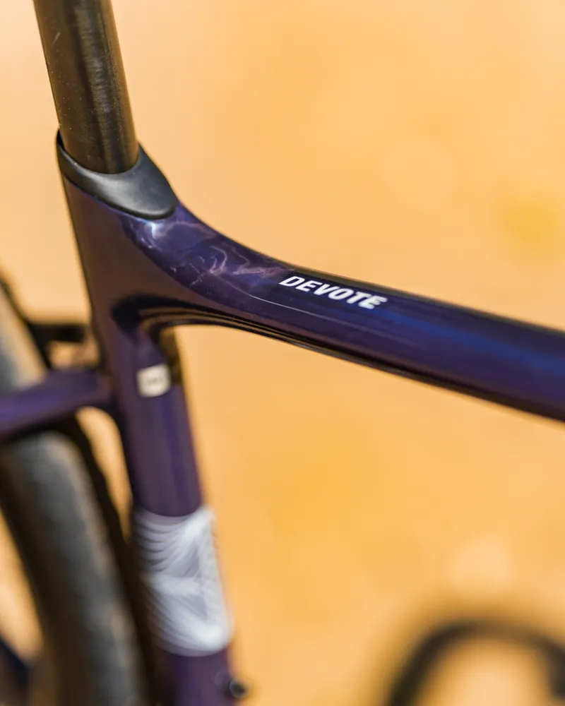 Liv Devote Advanced Pro Gravel Bike Dark Purple-6