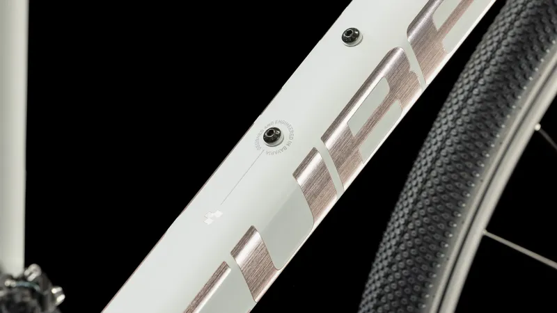 Cube Nuroad WS Womens Gravel Adventure Bike 2024 Light Grey/Rose -2