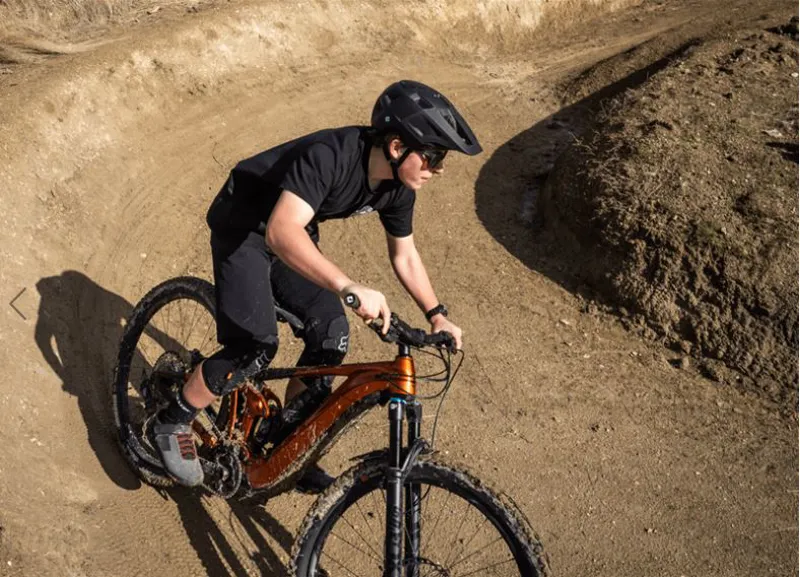 Lazer Finch KinetiCore Youth Mountain Bike Helmet Matte Black-4