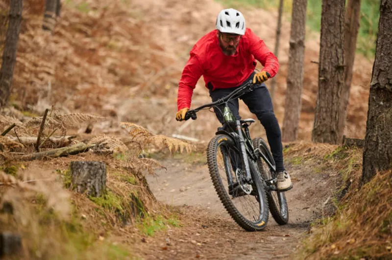 Norco Fluid VLT C2 140 Carbon Electric Mountain Bike Green-4