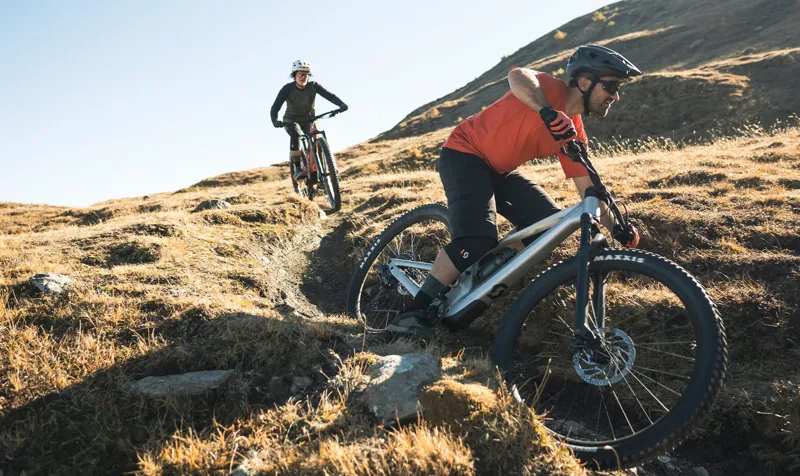 Scott Genius 940 Full Suspension Trail Mountain Bike 2023 Raw-3