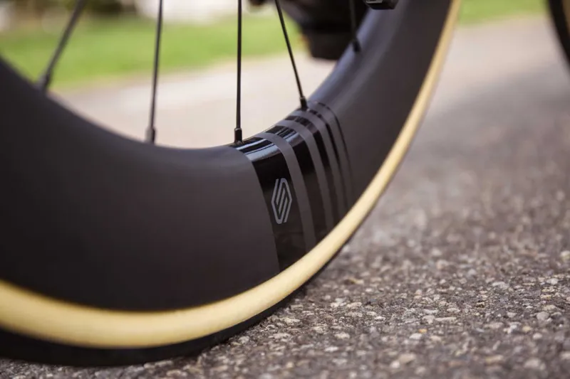 ERE Research Genus CL45 Carbon Fibre Road Wheelset-1