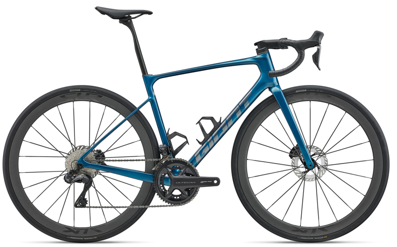 Giant Defy Advanced Pro 0 Road Bike 2027 Luminous Lagoon/Chrome