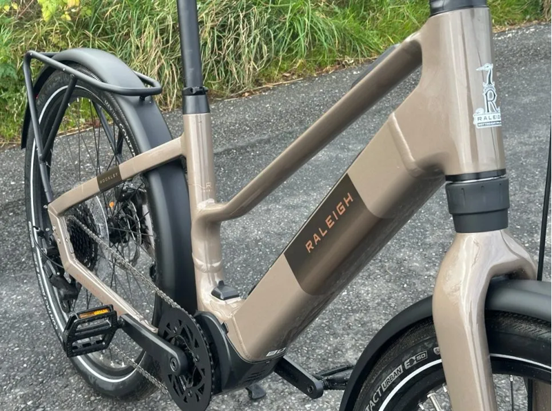 Raleigh Hockley Mid Step Electric Bike 2026 Coffee-1