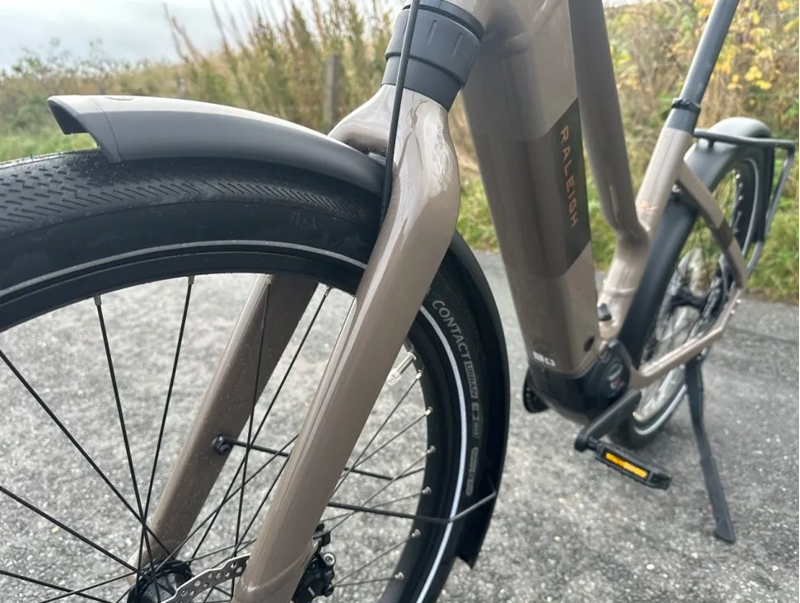 Raleigh Hockley Mid Step Electric Bike 2026 Coffee-3
