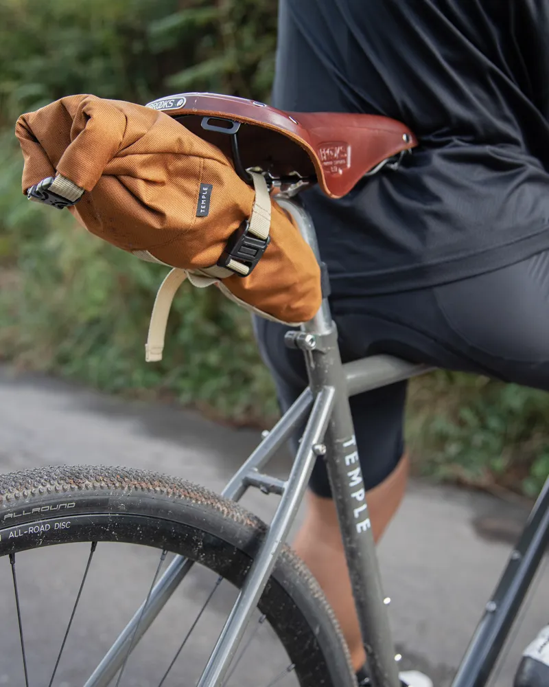 Temple Outdoor Saddle Bag Burnt Orange-2