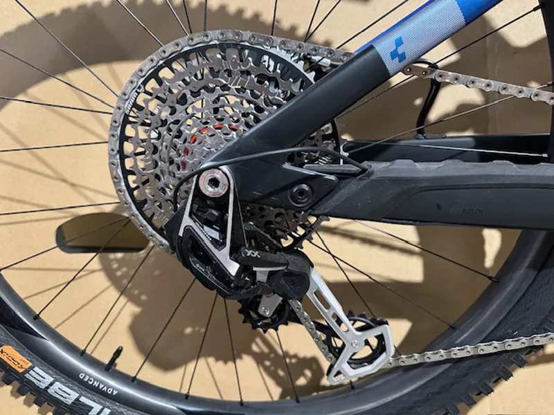 Cosmetically Damaged Cube Stereo Hybrid 140 HPC SLT 750 Electric Mountain Bike Nebula Medium-7