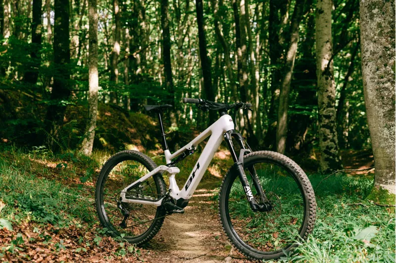 BH iLynx+ DL Enduro 9.0 Full Suspension Electric Bike 2027 Silver-6