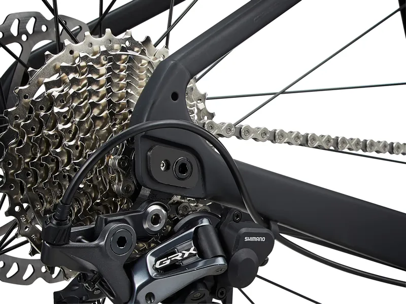 Giant Revolt 0 Gravel Adventure Bike Black-3