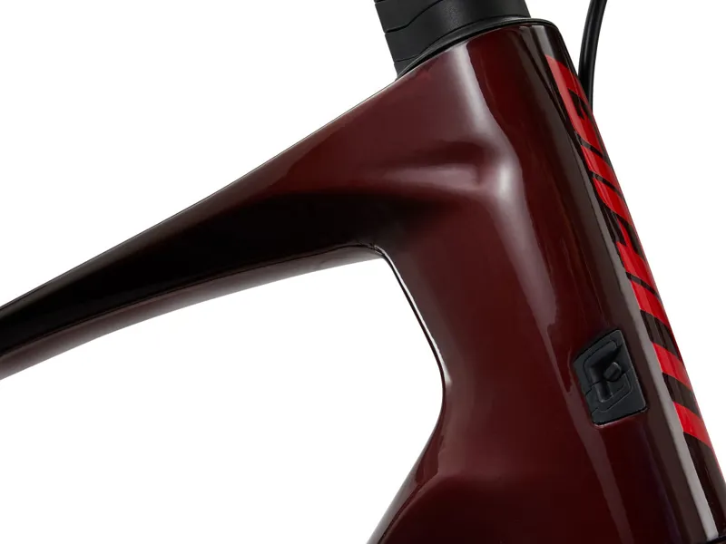 Giant Revolt Advanced Pro 0 Gravel Adventure Bike 2022 Dark Red/Grenadine-7