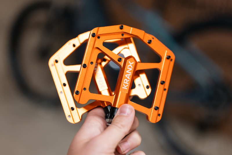Kranx Trail Luxe Alloy Platform Pedals Orange