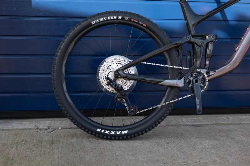 Giant Reign Advanced Pro 2 Enduro Mountain Bike Orion Nebula/Carbon -3