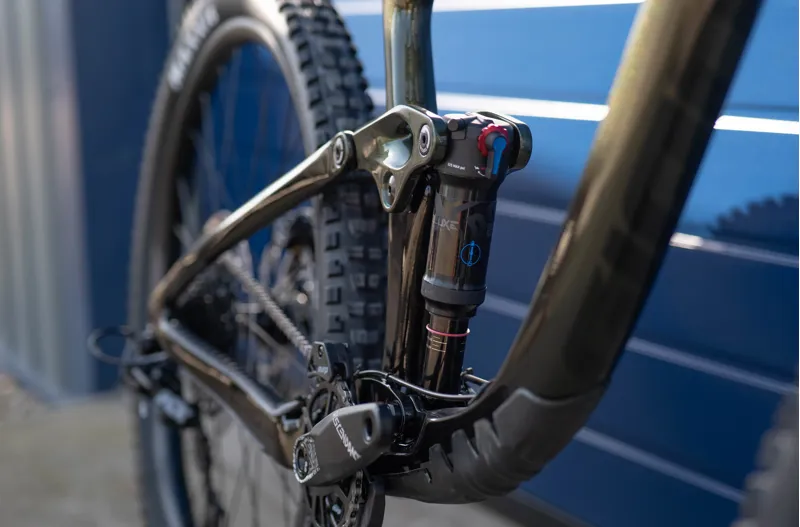 Giant Reign Advanced Pro 29 2 Enduro Mountain Bike Panther-2