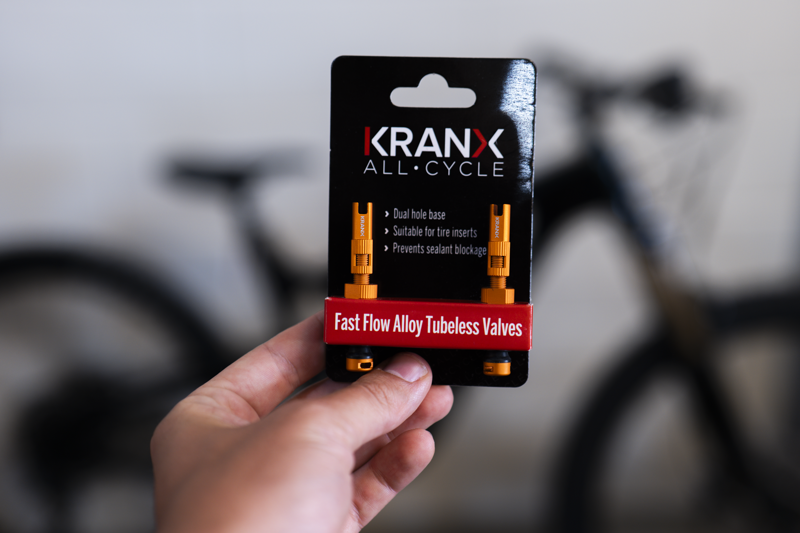 Kranx Tubeless Valves 44mm long in Orange