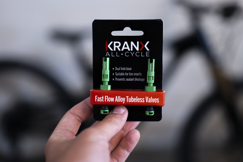 Kranx Tubeless Valves 44mm long in Green 