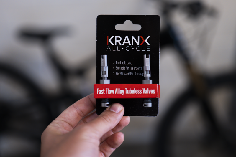 Kranx Tubeless Valves 44mm long in Grey