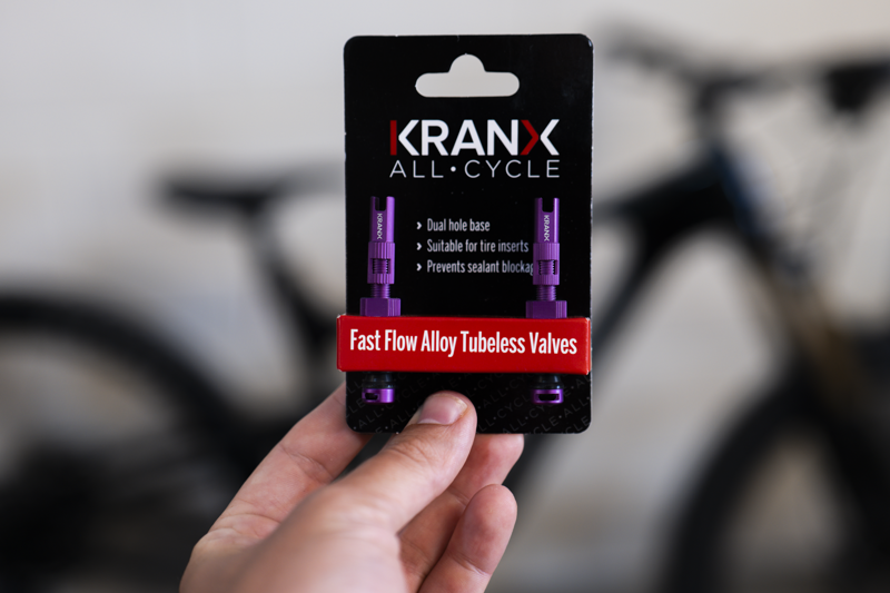 Kranx Tubeless Valves 44mm long in Purple