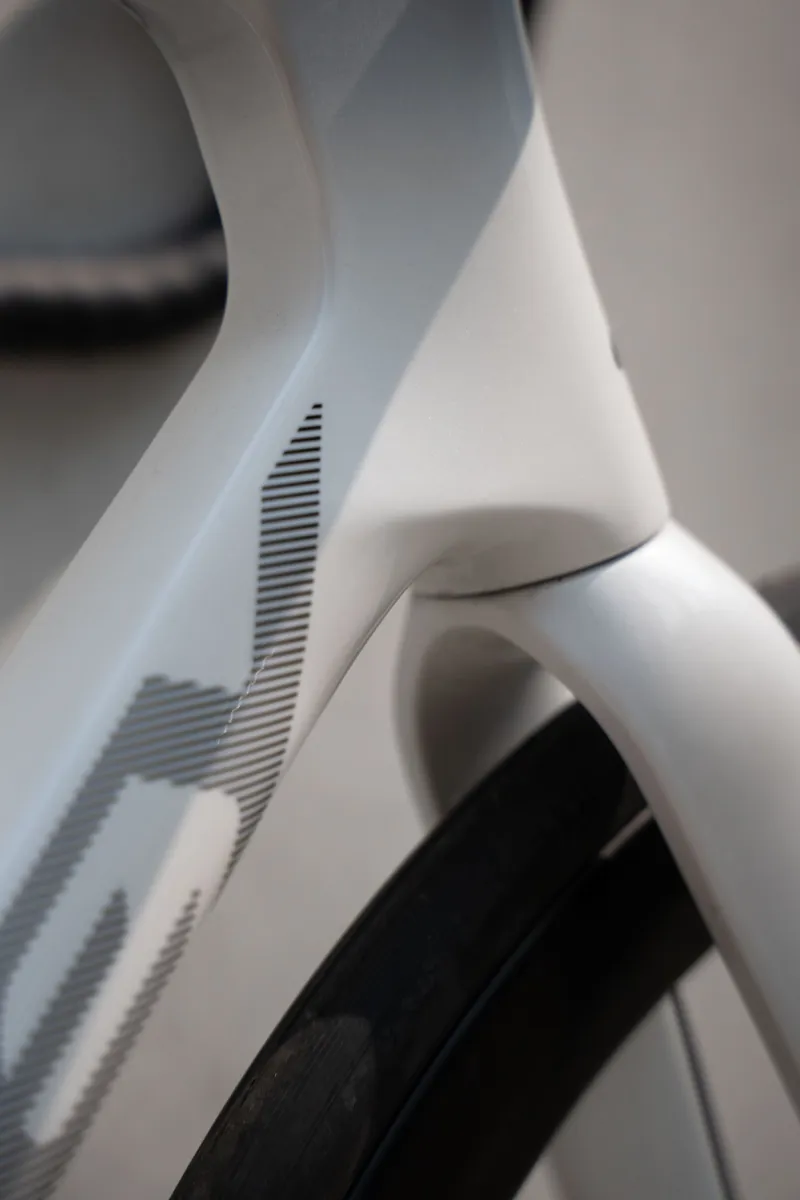 Ridley Falcn 105 Di2 Road Bicycle Pearl White/Silver-3