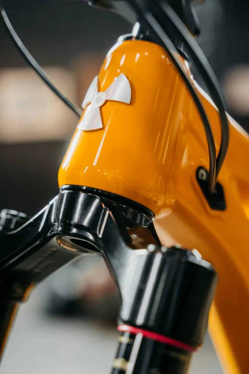 Nukeproof Mega 297 Alloy Pro Mountain Bike 2026 Yellow-3