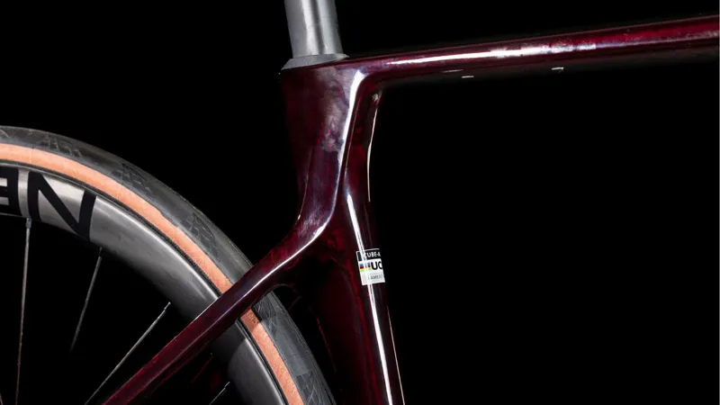 Cube Agree C:62 SLX Road Bike 2025 Liquid Red/Prism-12