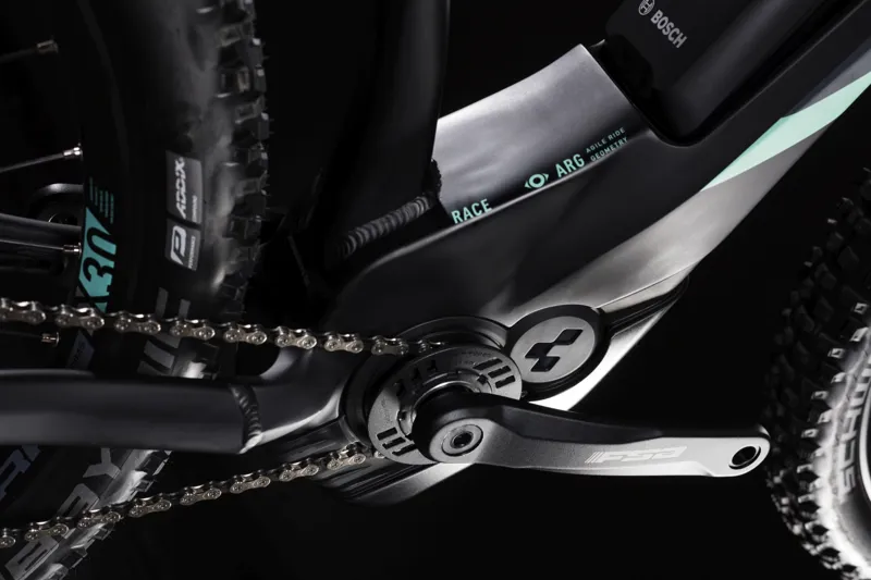 Cube Access Hybrid Race 500 Womens e-Mountain Bike 2019 Black/Mint-4