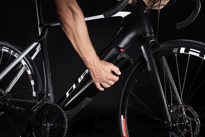 2019 Cube Agree Hyrbrid C:62 Race Disc Road Bike in Black-1