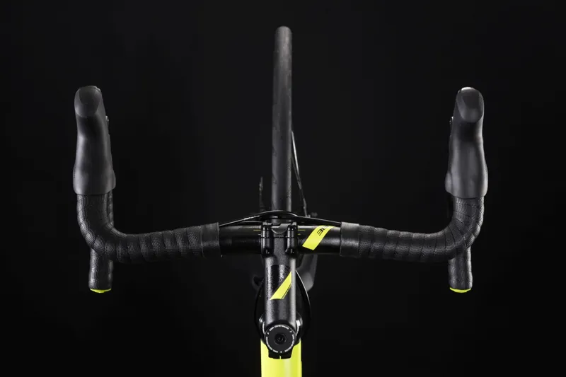 Cube Attain Race Disc Road Bike 2019 Black/Yellow-1