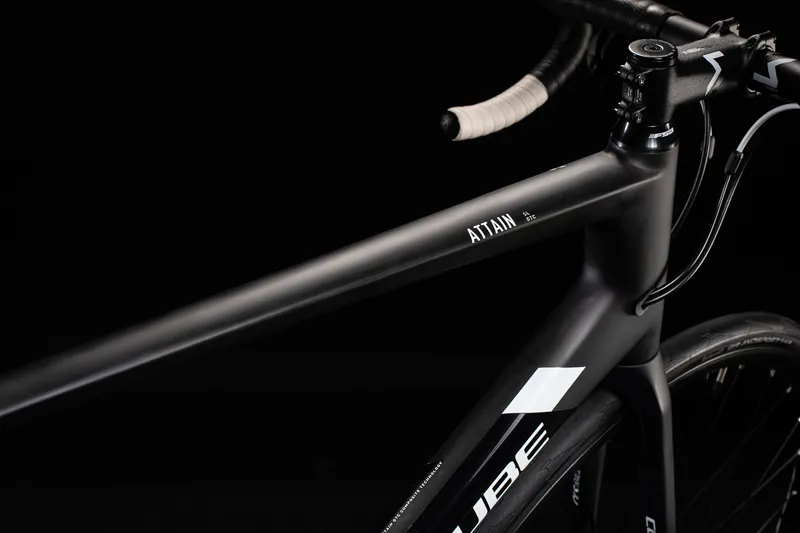 Cube Attain GTC SL Carbon Road Bike 2020 Black-2