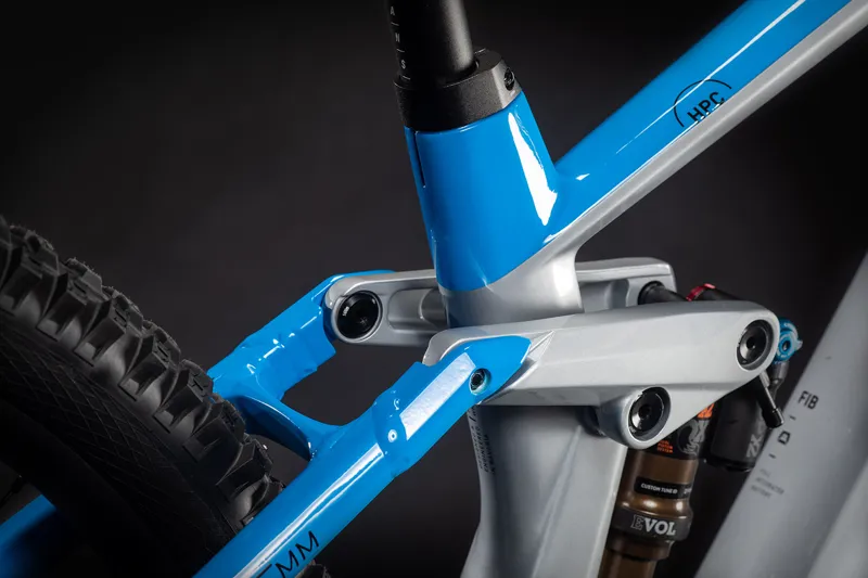 Cube Stereo Hybrid 140 HPC ActionTeam 625 Kiox eMTB 2021 Silver-2